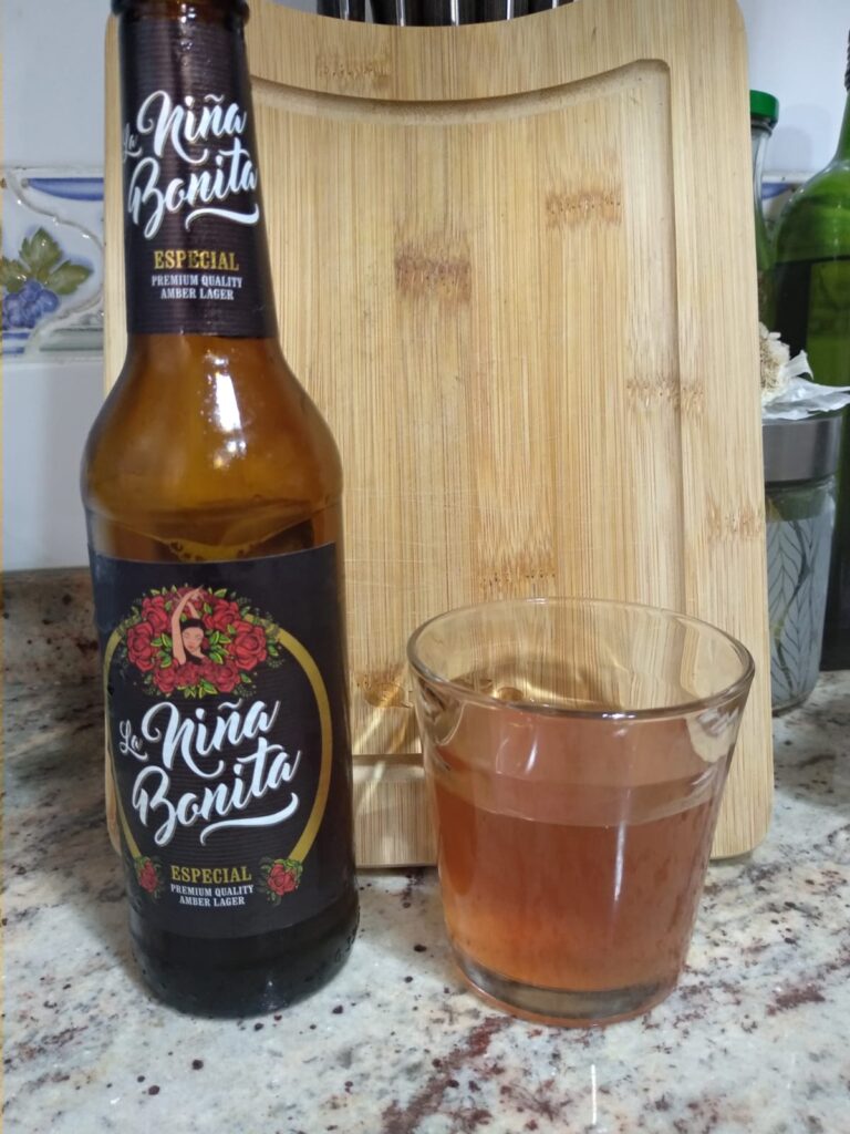 Cerveza La niña bonita