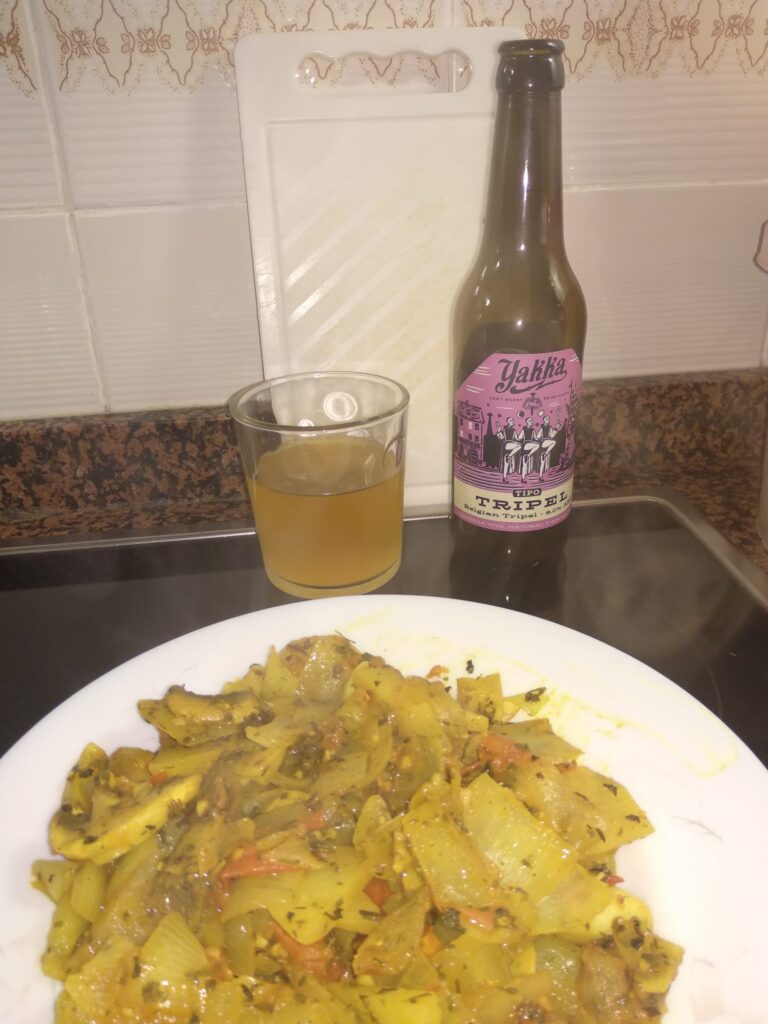 Cerveza Tripel de Cervezas Yakka
