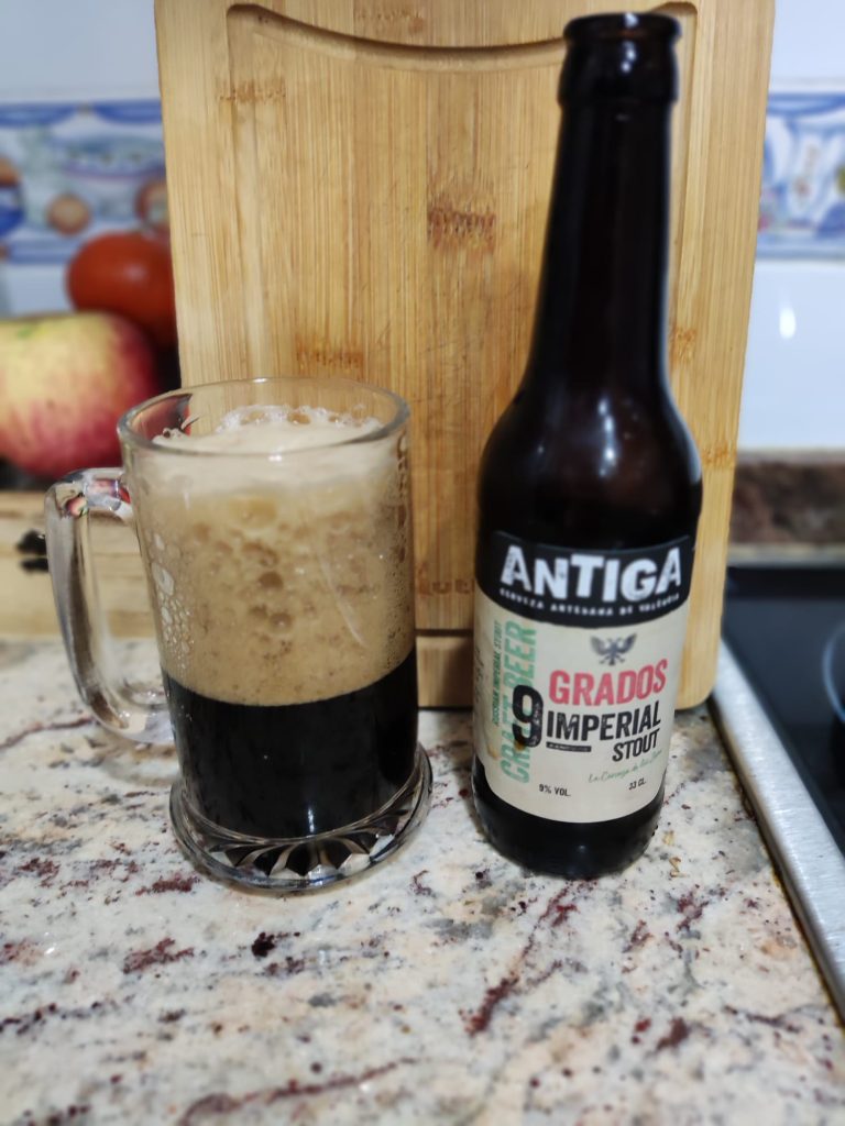 Cerveza 9 Grados Imperial Stout de Cervezas Antiga