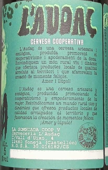 Imagen de la etiqueta SERRANA que muestra toda la información legal