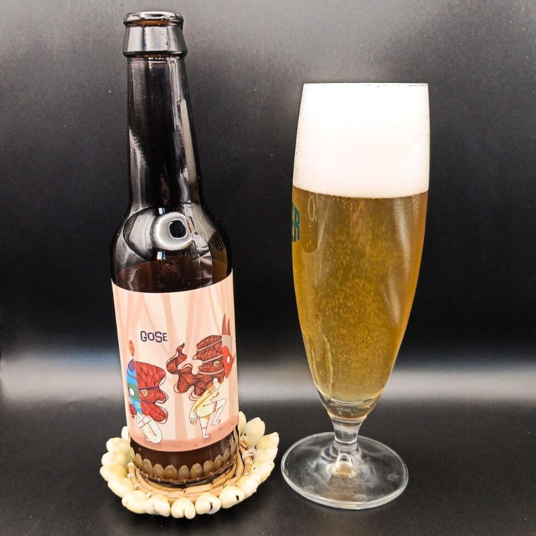Imagen de la cerveza Alisios que muestra el producto servido