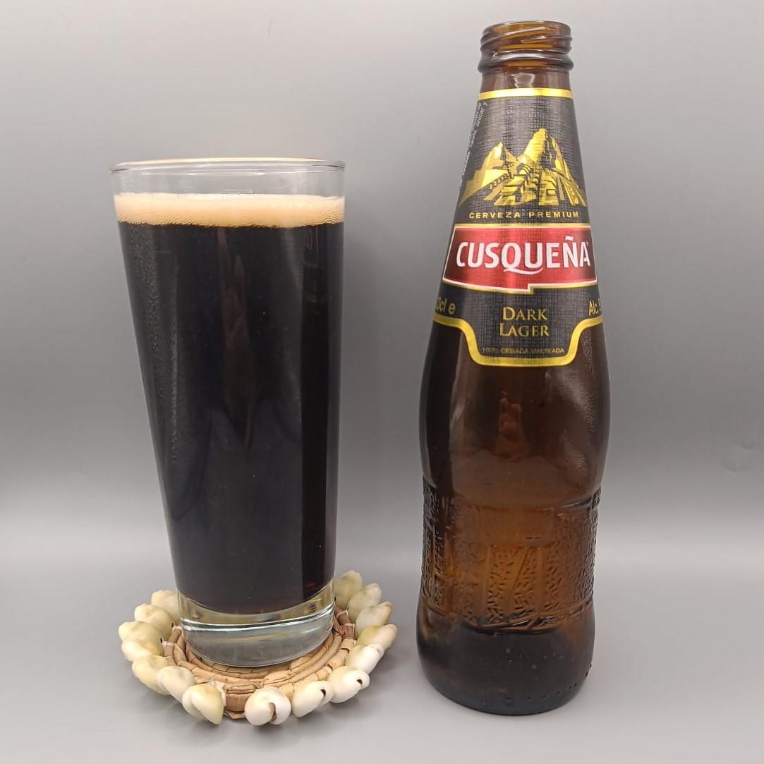 Imagen de la cerveza Dark Lager que muestra el producto servido