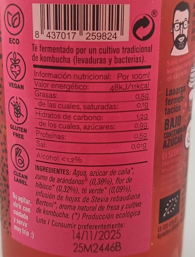 Imagen de la etiqueta de Frutos Rojos que muestra toda la información legal