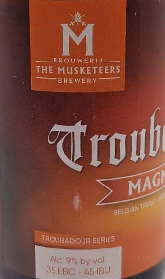 Imagen de la etiqueta Troubadour Magma que muestra toda la información legal